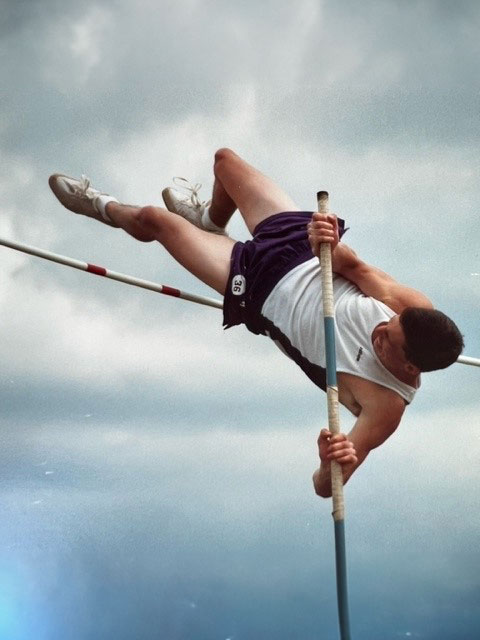 photo of Paul Kiker, Jr. in the Track and Field Pole Vault