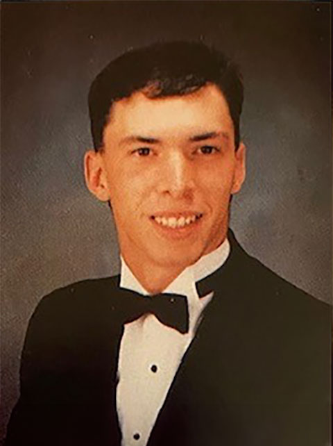 Graduation photo of Paul Kiker, jr.